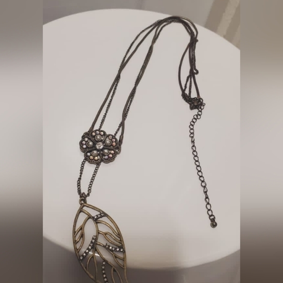 2-in-1 Bronze necklace chain With Leaf & Enamel Infused Pendant🌴 - Picture 8 of 8